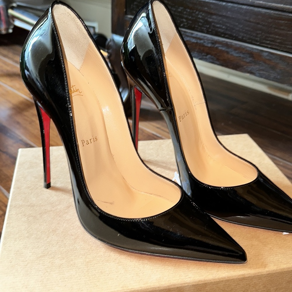 Louboutin So Kate 120